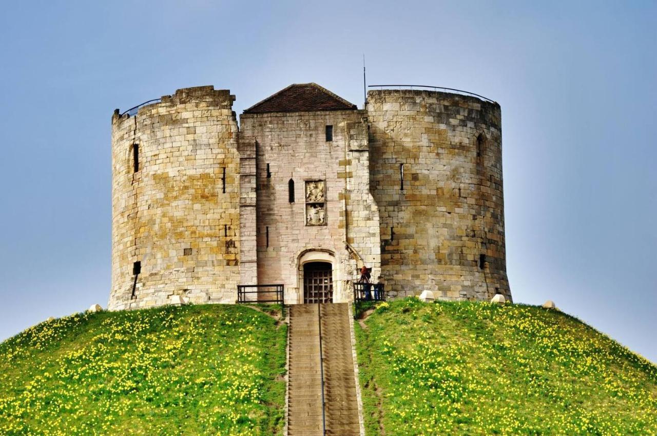 Shambles Suites In The Centre Of York, Sleeps 16 Exterior foto