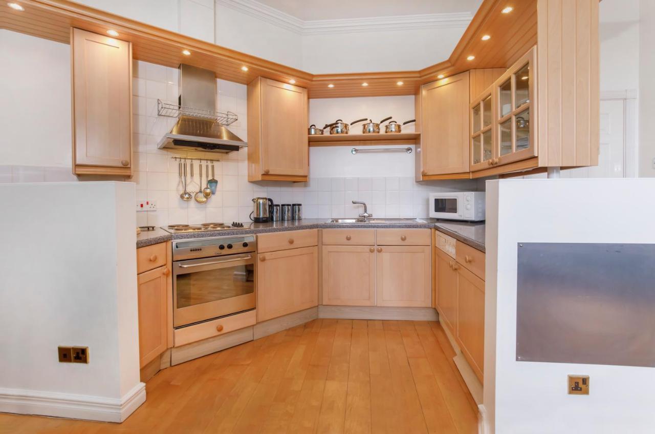 Shambles Suites In The Centre Of York, Sleeps 16 Exterior foto